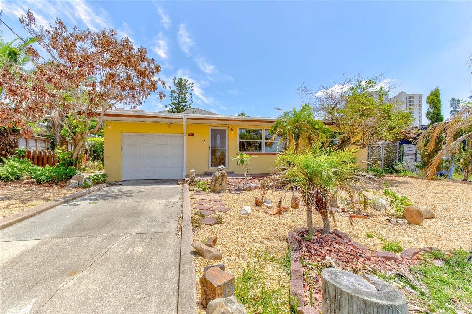 3841 CARDINAL BOULEVARD, Port Orange, FL 32127