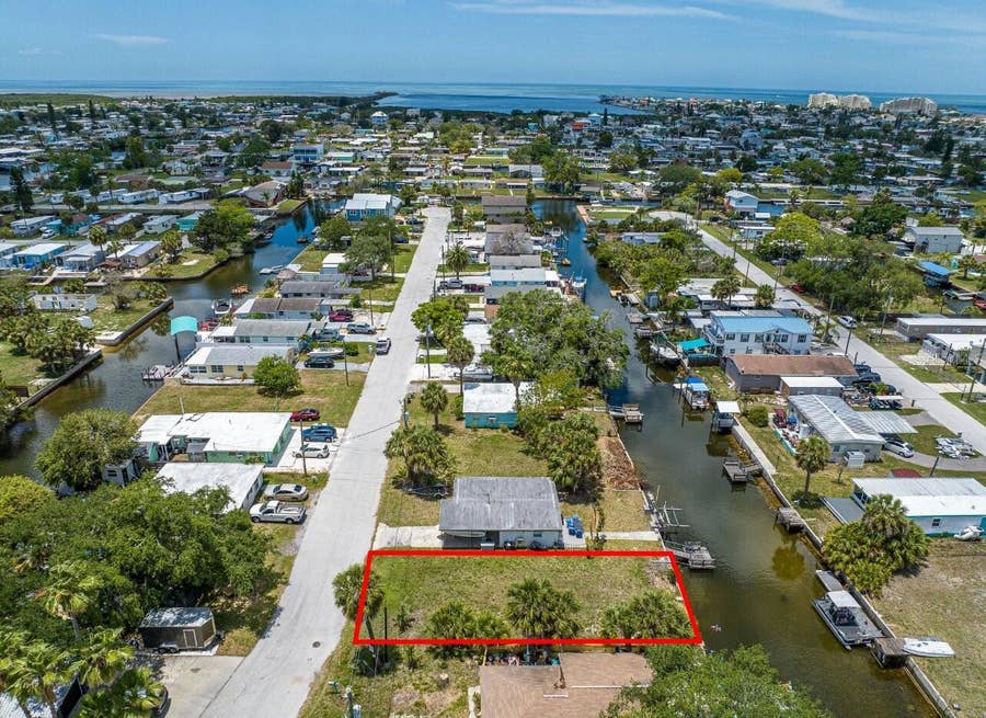 Property photo for 6845 SANDERLING LANE, Hudson, FL