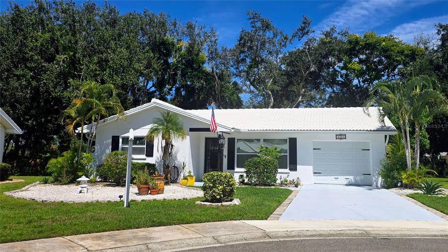 Property photo for 4305 CHINABERRY CIRCLE, Bradenton, FL