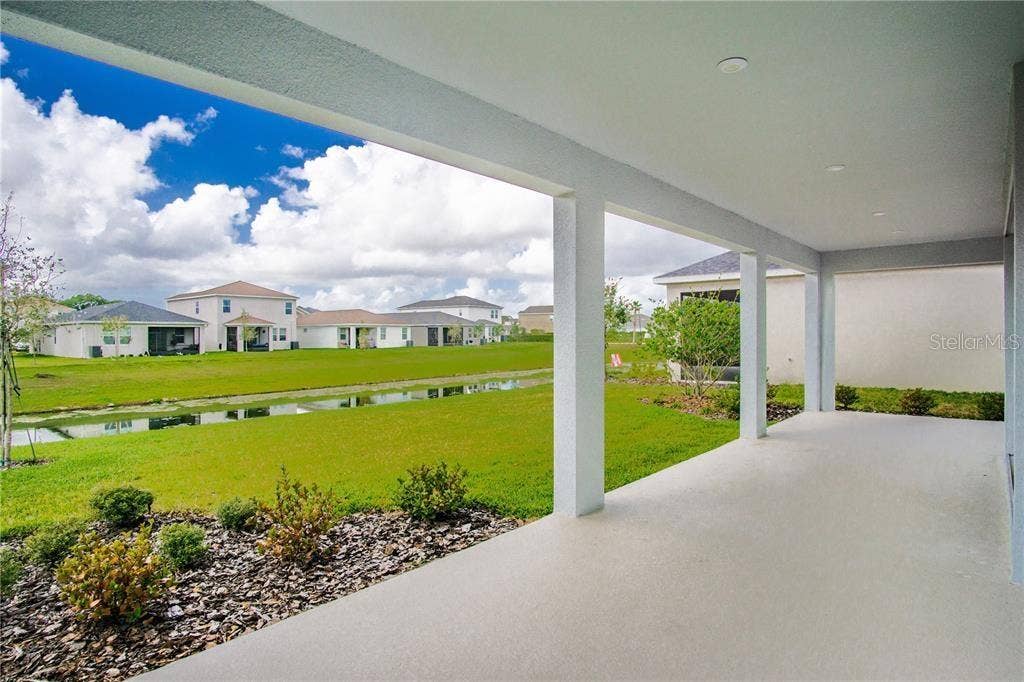 5719 MAIDENSTONE WAY, Palmetto, FL 34221 5719 MAIDENSTONE WAY, Palmetto, FL 34221