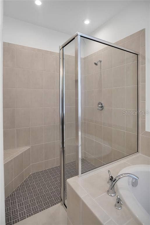 5719 MAIDENSTONE WAY, Palmetto, FL 34221 5719 MAIDENSTONE WAY, Palmetto, FL 34221