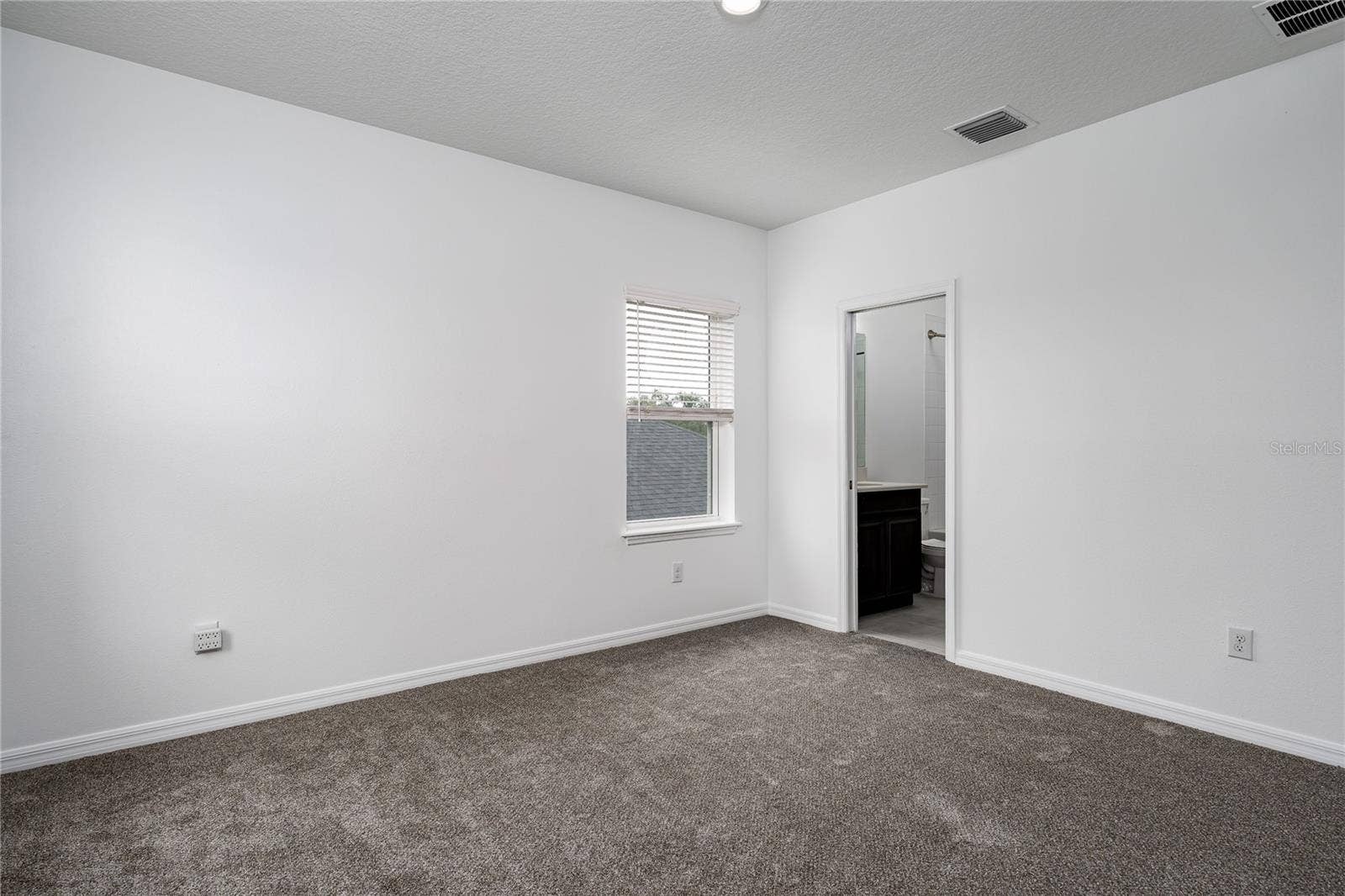 5719 MAIDENSTONE WAY, Palmetto, FL 34221 5719 MAIDENSTONE WAY, Palmetto, FL 34221
