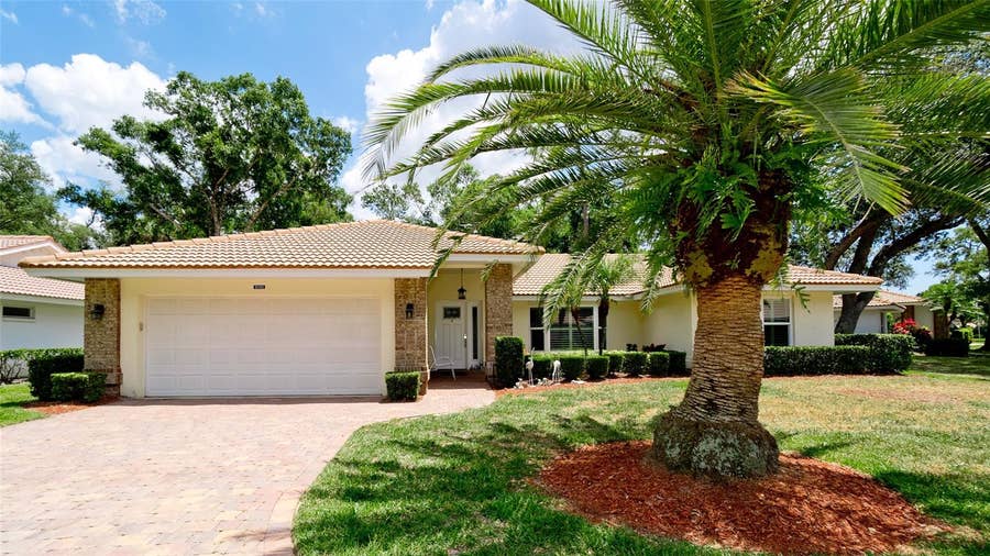 Property photo for Bradenton, FL