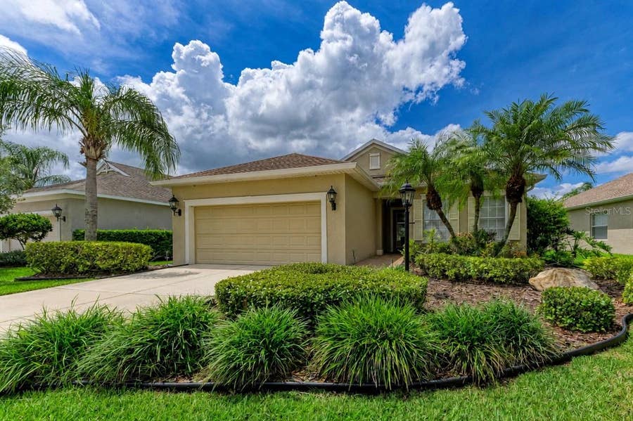 Property photo for 11763 FENNEMORE WAY, Parrish, FL