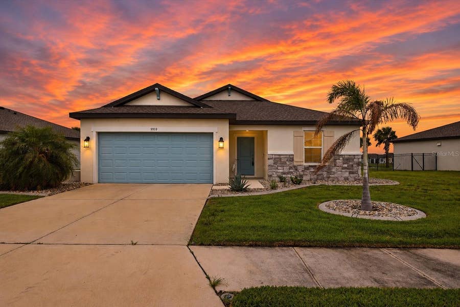 Property photo for 9959 LAST LIGHT GLEN, Parrish, FL
