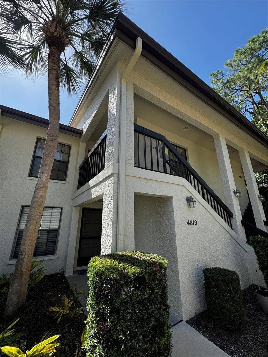 Property photo for 4821 WINSLOW BEACON, #42, Sarasota, FL