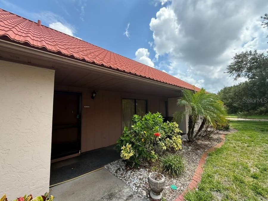 Property photo for 6564 DRAW LANE, #102, Sarasota, FL