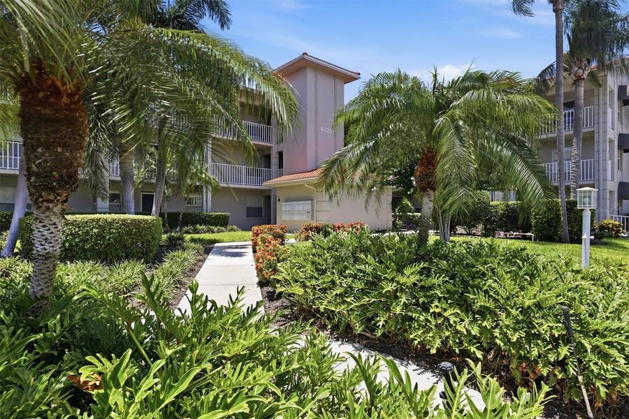 Property photo for 9320 CLUBSIDE CIRCLE, #2209, Sarasota, FL