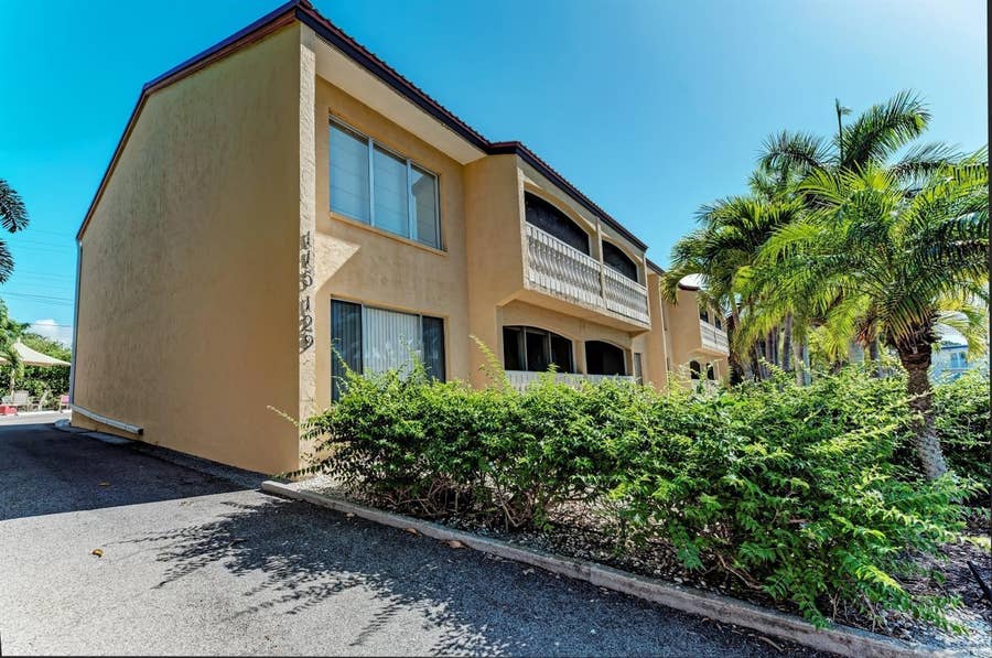 Property photo for 129 TYLER DRIVE, #101, Sarasota, FL
