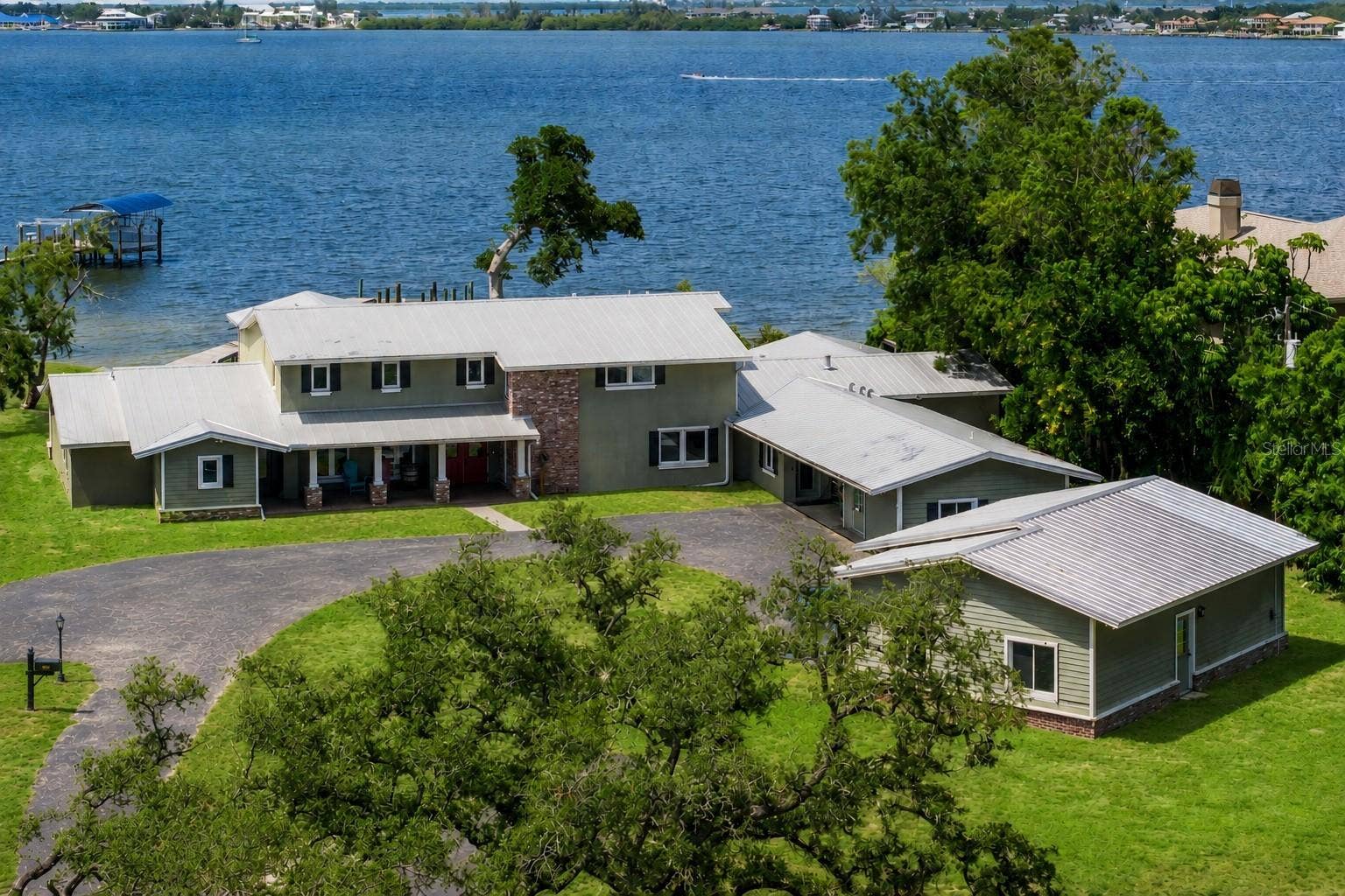 4900 RIVERVIEW BOULEVARD, Bradenton, FL 34209 4900 RIVERVIEW BOULEVARD, Bradenton, FL 34209