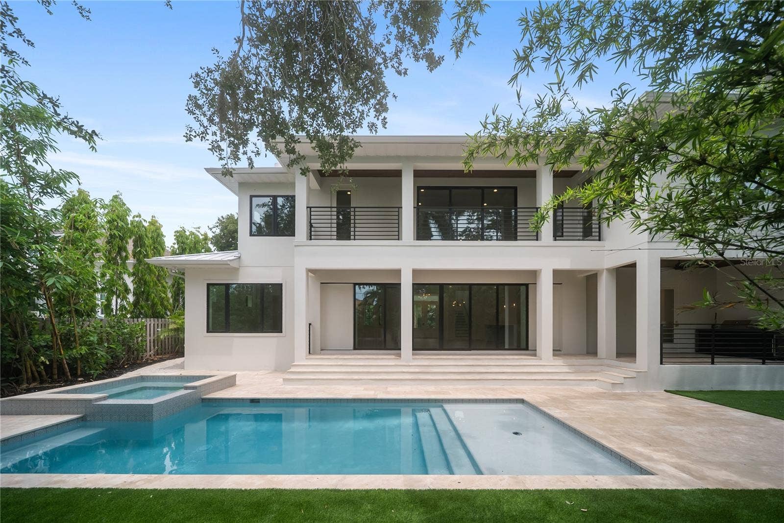 3800 FLORES AVENUE, Sarasota, FL 34239 3800 FLORES AVENUE, Sarasota, FL 34239