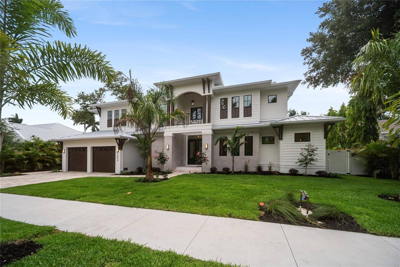 3800 FLORES AVENUE, Sarasota, FL 34239 3800 FLORES AVENUE, Sarasota, FL 34239