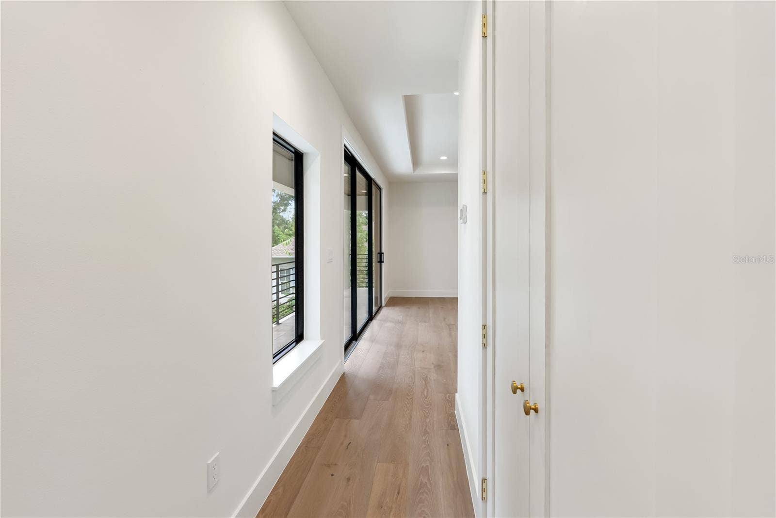 3800 FLORES AVENUE, Sarasota, FL 34239 3800 FLORES AVENUE, Sarasota, FL 34239