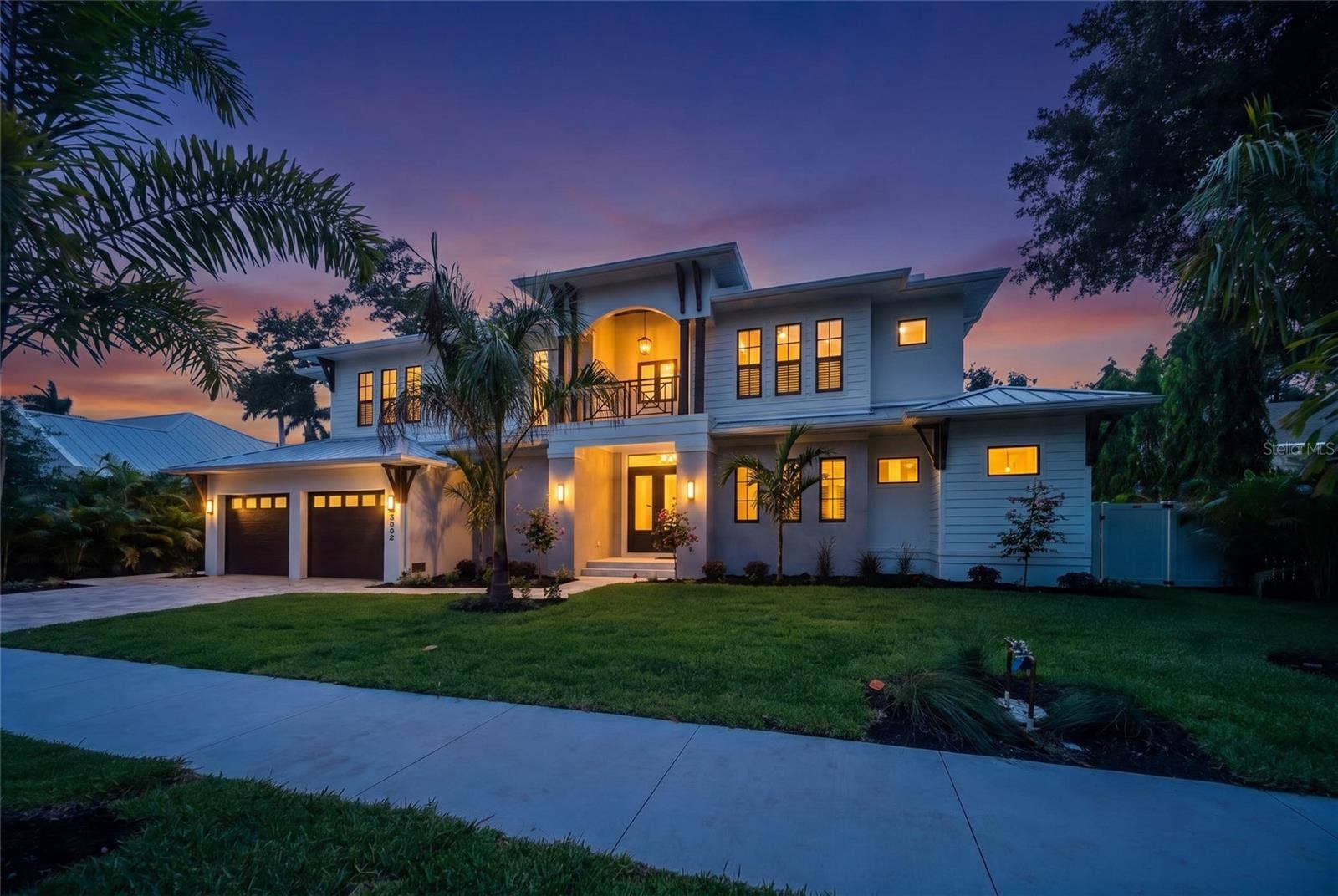 3800 FLORES AVENUE, Sarasota, FL 34239 3800 FLORES AVENUE, Sarasota, FL 34239