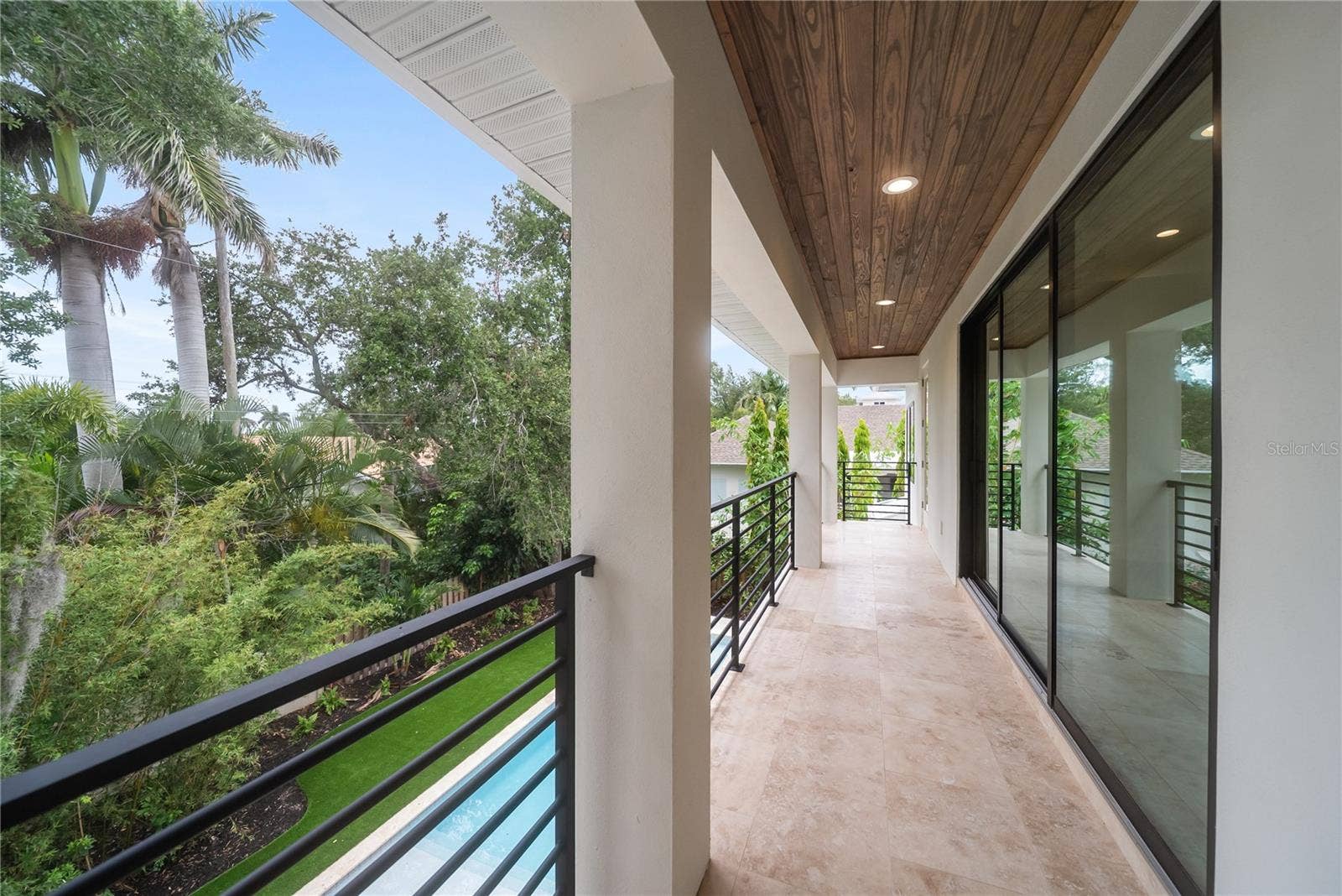 3800 FLORES AVENUE, Sarasota, FL 34239 3800 FLORES AVENUE, Sarasota, FL 34239