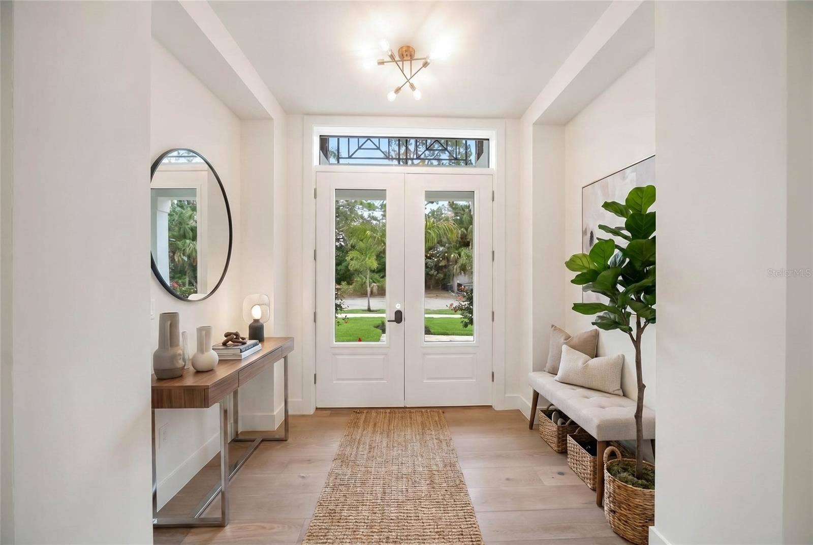3800 FLORES AVENUE, Sarasota, FL 34239 3800 FLORES AVENUE, Sarasota, FL 34239