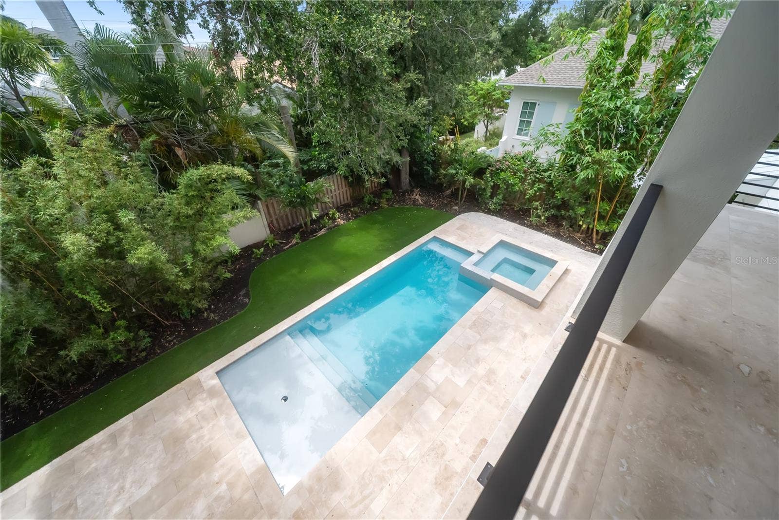 3800 FLORES AVENUE, Sarasota, FL 34239 3800 FLORES AVENUE, Sarasota, FL 34239