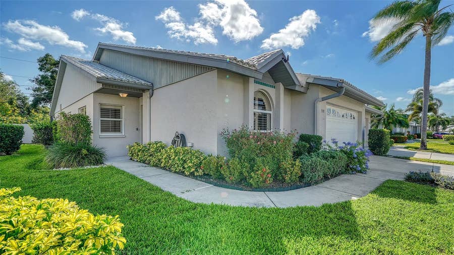 Property photo for Sarasota, FL