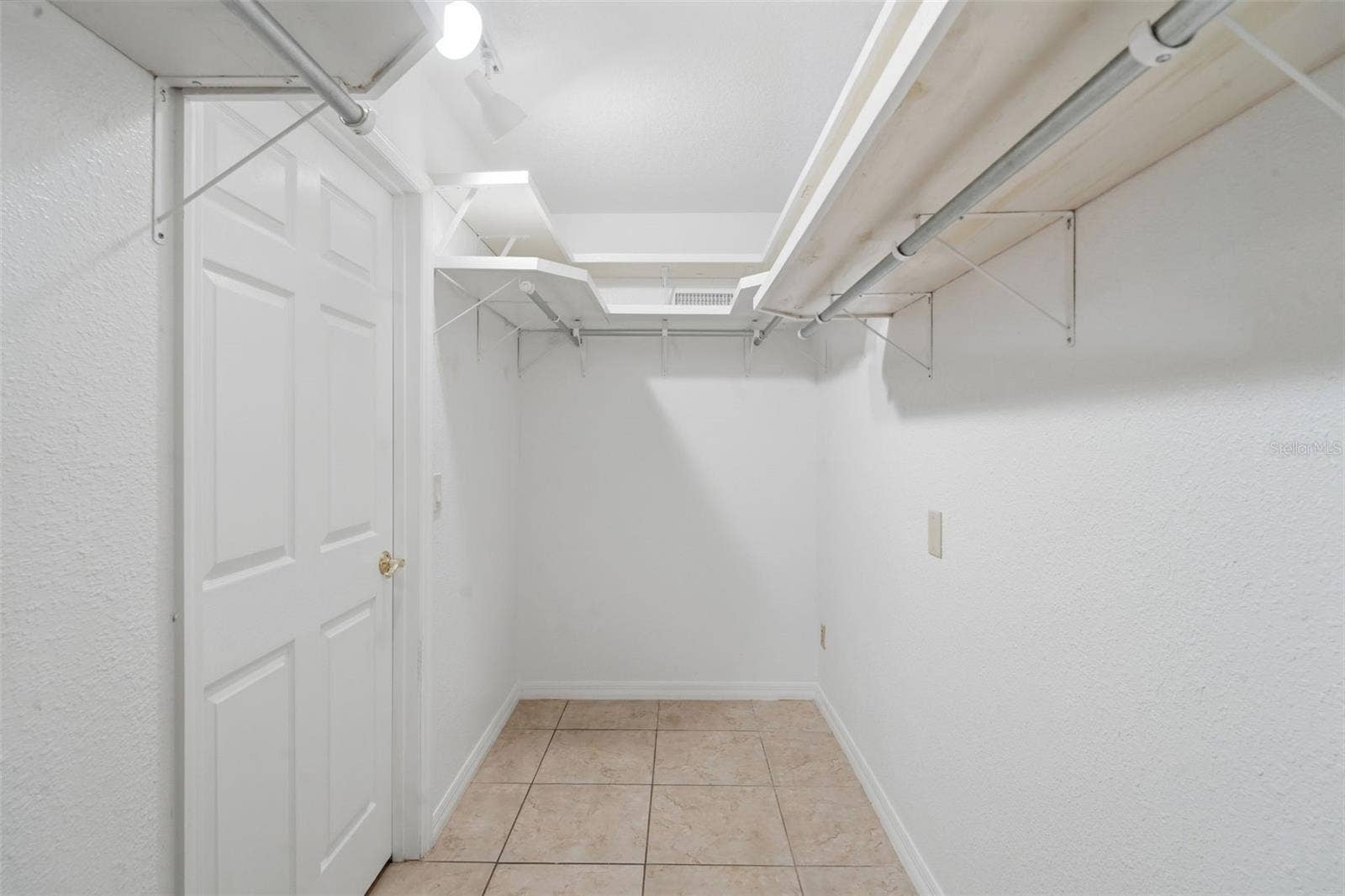 8423 BERMUDA DUNES DRIVE, Orlando, FL 32819