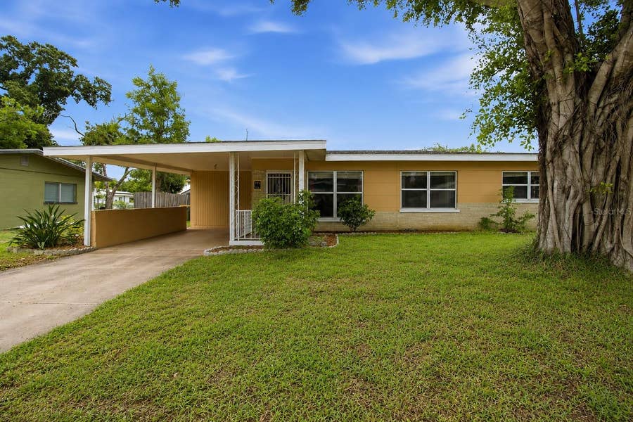 Property photo for 330 CROSBY COURT, Sarasota, FL