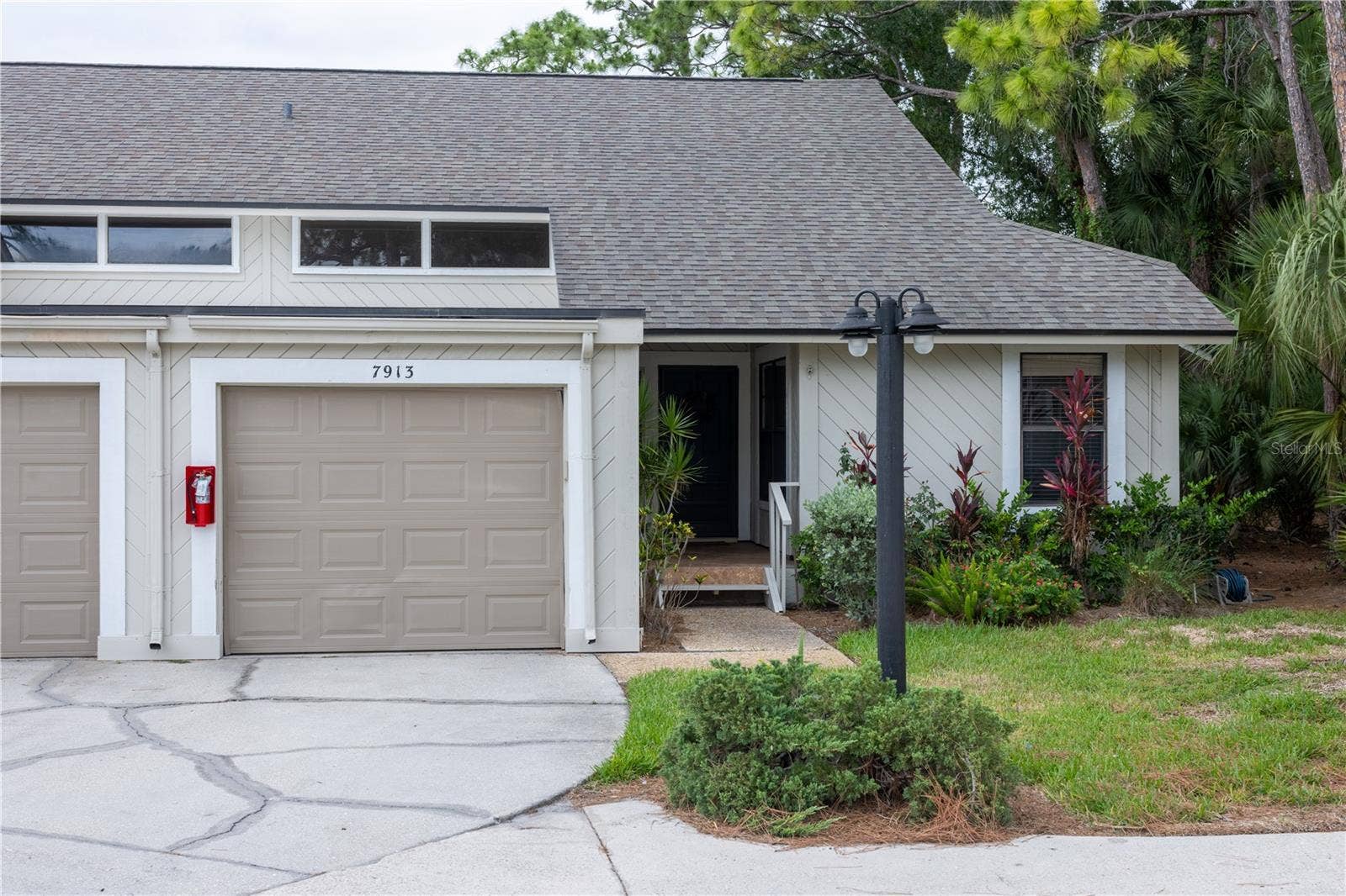 7913 PINEGLEN COURT, #34, Sarasota, FL 34238