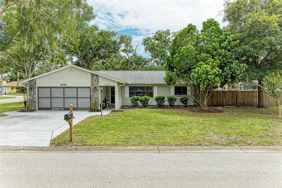 Property photo for 4178 CHISHOLM DRIVE, Sarasota, FL