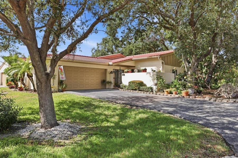 Property photo for 6421 SUN EAGLE LANE, Bradenton, FL