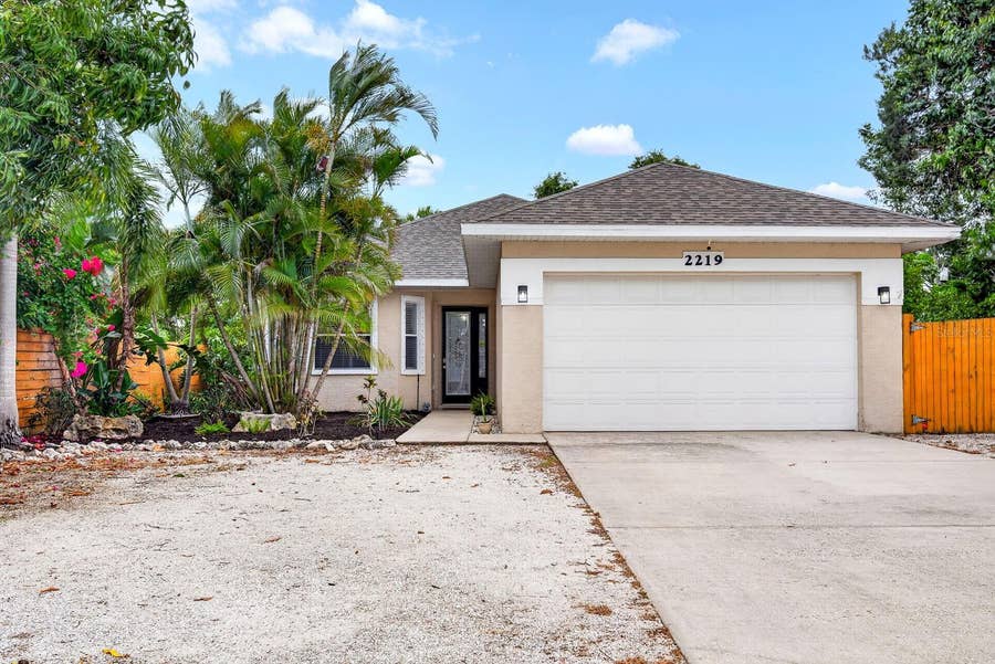 Property photo for 2219 18TH AVENUE W, Bradenton, FL