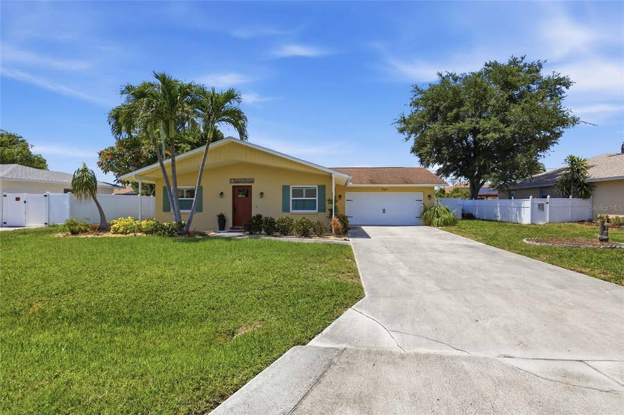 Property photo for 707 BEVERLY ROAD, Venice, FL