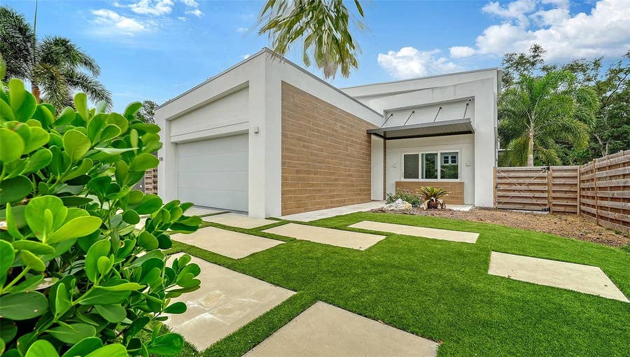 Property photo for 2138 HAWTHORNE STREET, Sarasota, FL