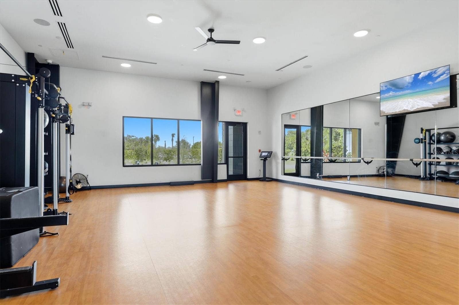 9463 TEQUILA SUNRISE DRIVE, Sarasota, FL 34241 9463 TEQUILA SUNRISE DRIVE, Sarasota, FL 34241