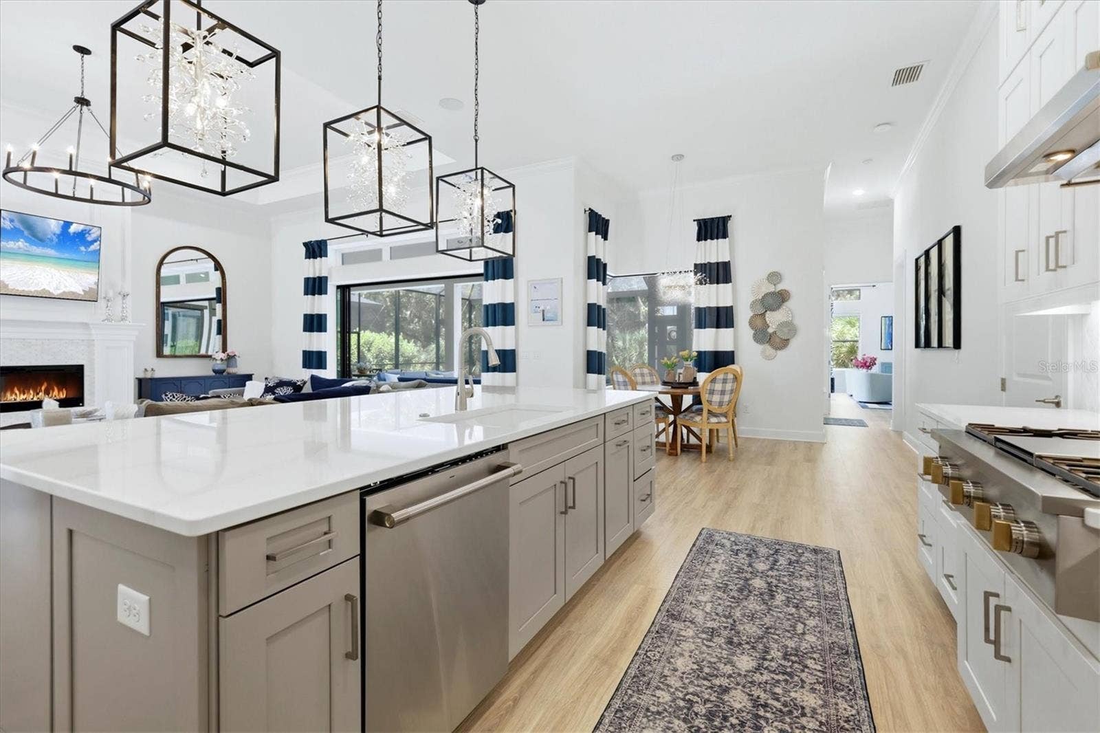 9463 TEQUILA SUNRISE DRIVE, Sarasota, FL 34241 9463 TEQUILA SUNRISE DRIVE, Sarasota, FL 34241