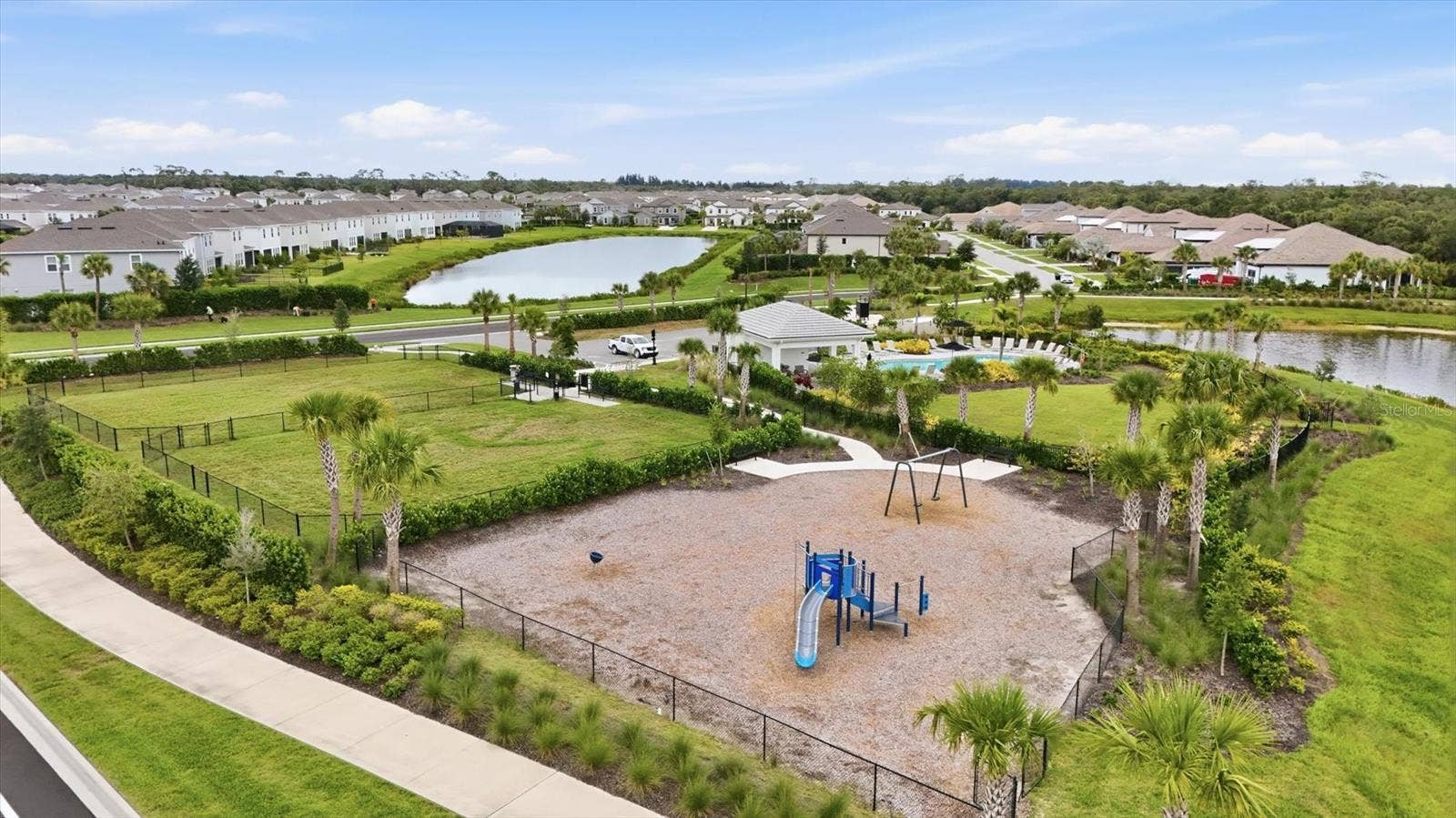 9463 TEQUILA SUNRISE DRIVE, Sarasota, FL 34241 9463 TEQUILA SUNRISE DRIVE, Sarasota, FL 34241
