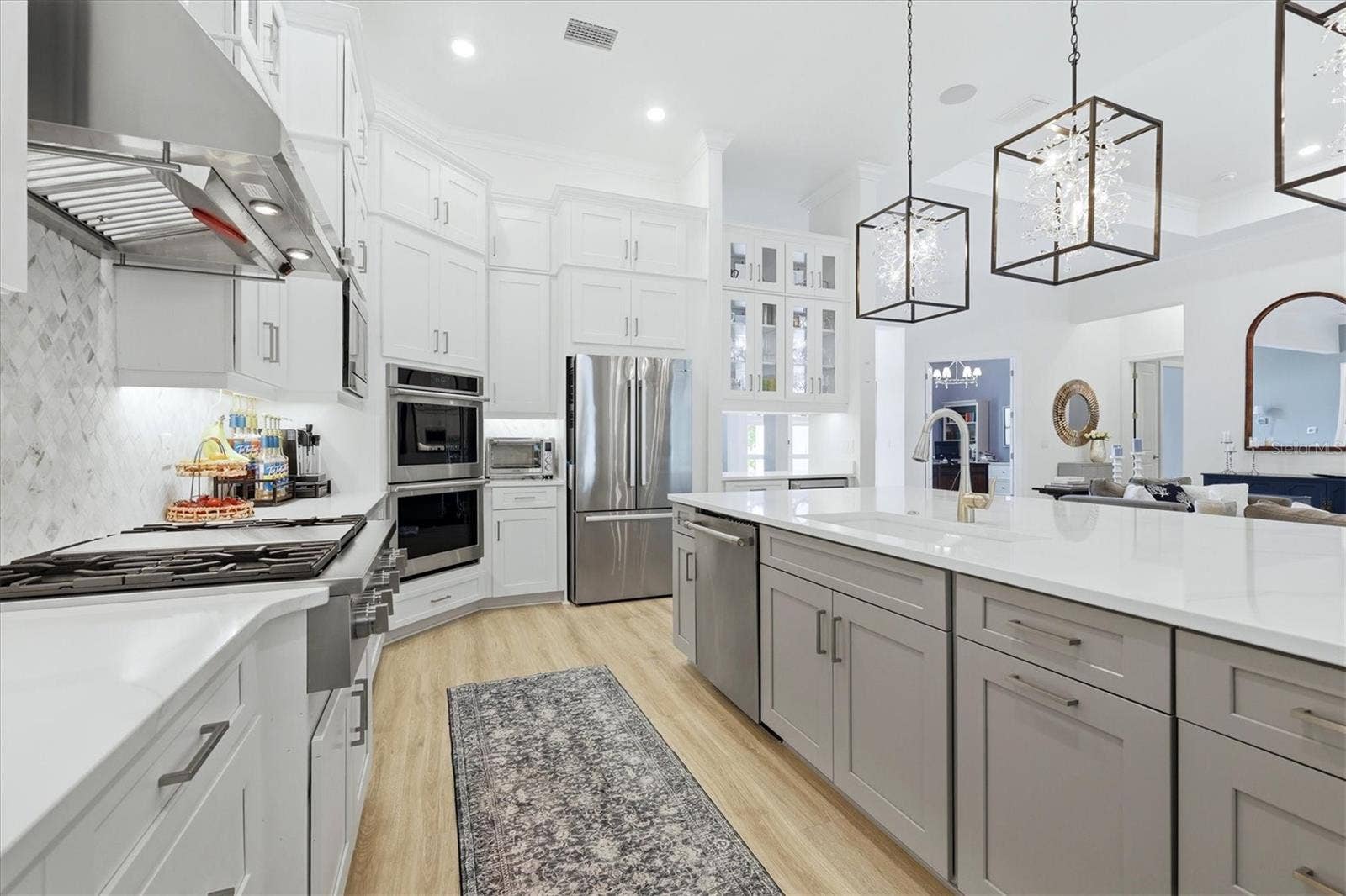 9463 TEQUILA SUNRISE DRIVE, Sarasota, FL 34241 9463 TEQUILA SUNRISE DRIVE, Sarasota, FL 34241