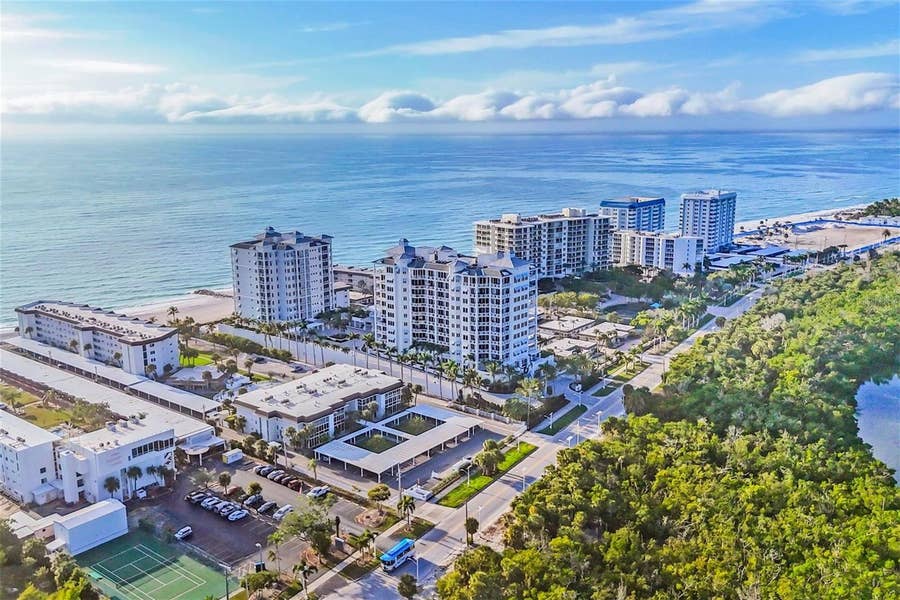 Property photo for 2110 BENJAMIN FRANKLIN DRIVE, #104, Sarasota, FL
