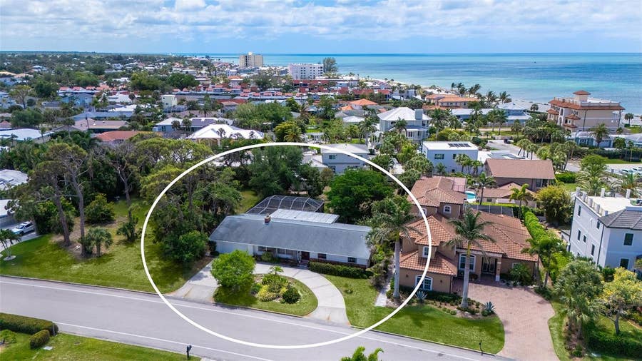 Property photo for 621 ALHAMBRA ROAD, Venice, FL