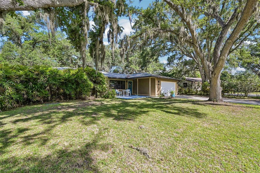Property photo for 3304 SWAAN LANE, Sarasota, FL