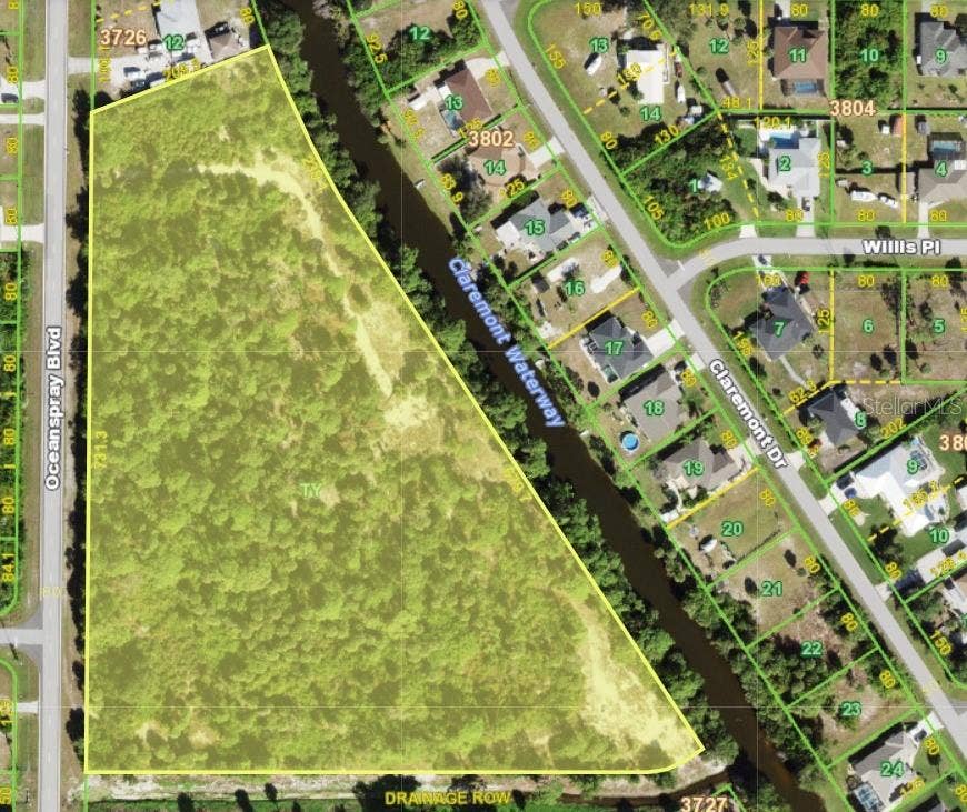 Aerial view - lot outlined as Entire Parcel (550k)