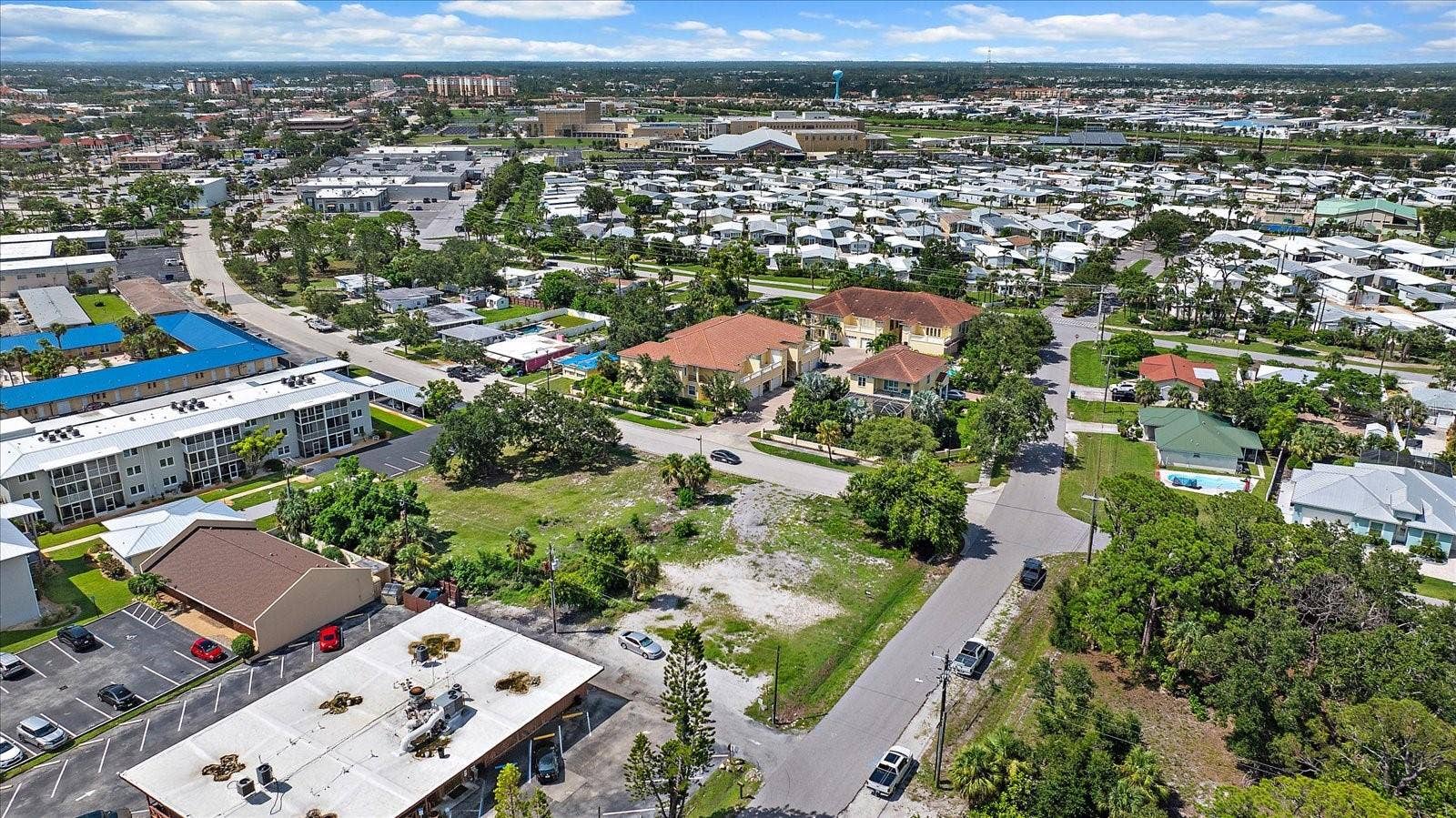648 GUILD DRIVE, Venice, FL 34285 Aerial view of the lot