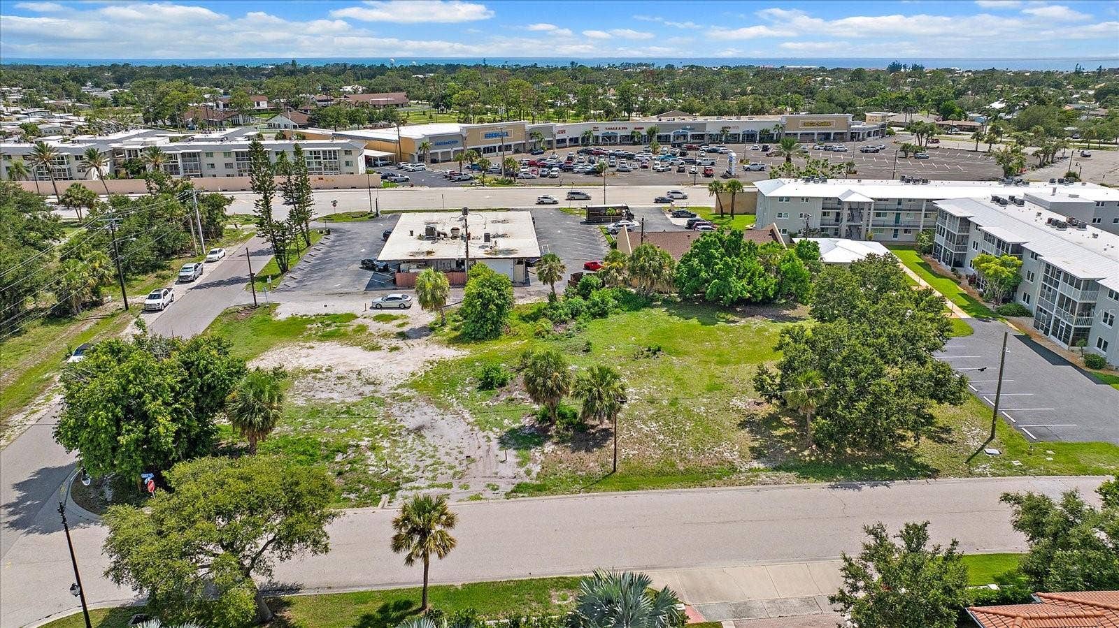 648 GUILD DRIVE, Venice, FL 34285 Aerial view of the lot
