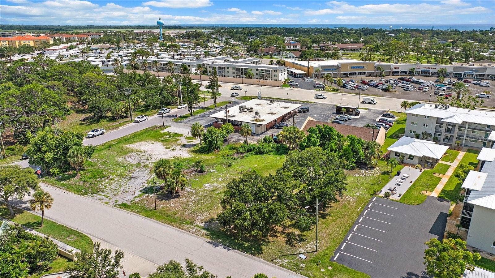 648 GUILD DRIVE, Venice, FL 34285 Aerial view of the lot