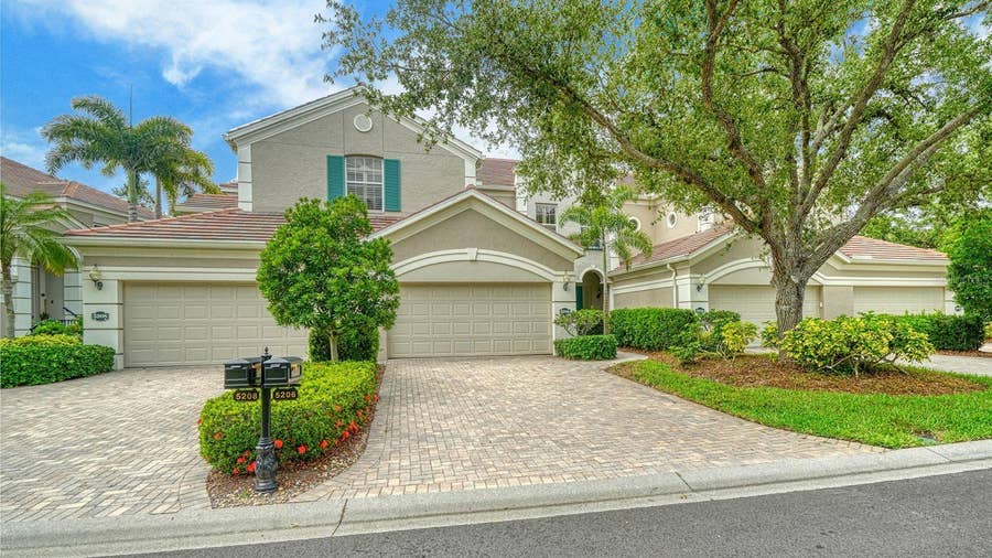 Property photo for 5206 BOUCHARD CIRCLE, #101, Sarasota, FL