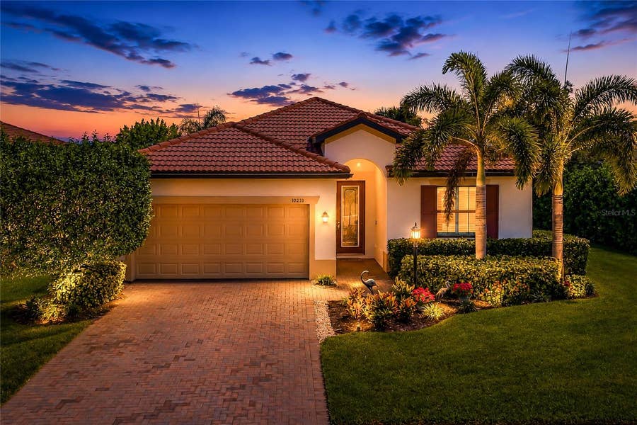 Property photo for 10233 LOCH LOMOND DRIVE, Bradenton, FL
