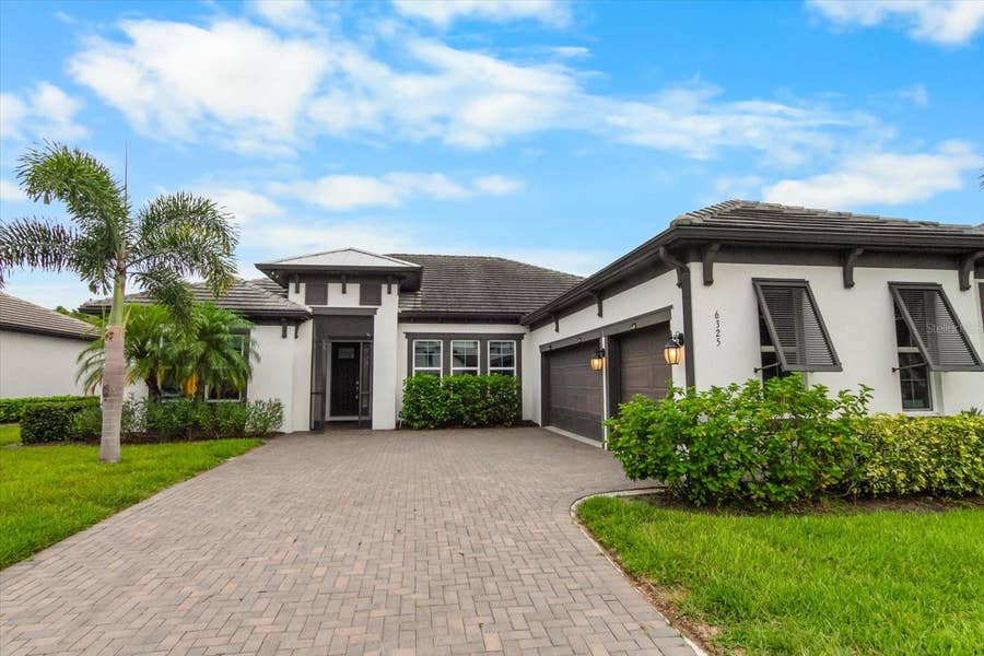 Property photo for 6325 RIVO LAKES BOULEVARD, Sarasota, FL