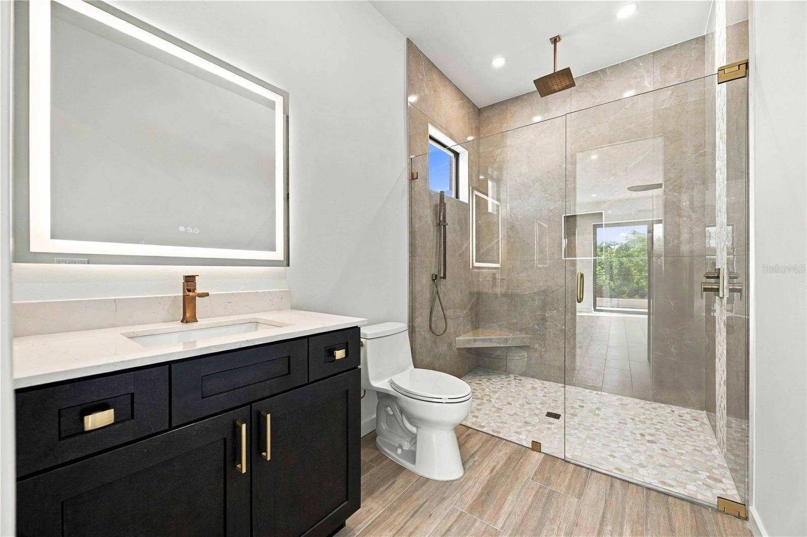 2258 ARLINGTON STREET, Sarasota, FL 34239 2258 ARLINGTON STREET, Sarasota, FL 34239