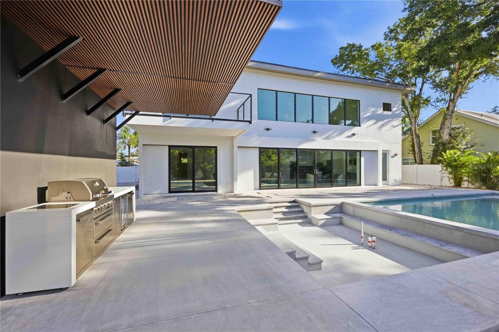 2258 ARLINGTON STREET, Sarasota, FL 34239 2258 ARLINGTON STREET, Sarasota, FL 34239