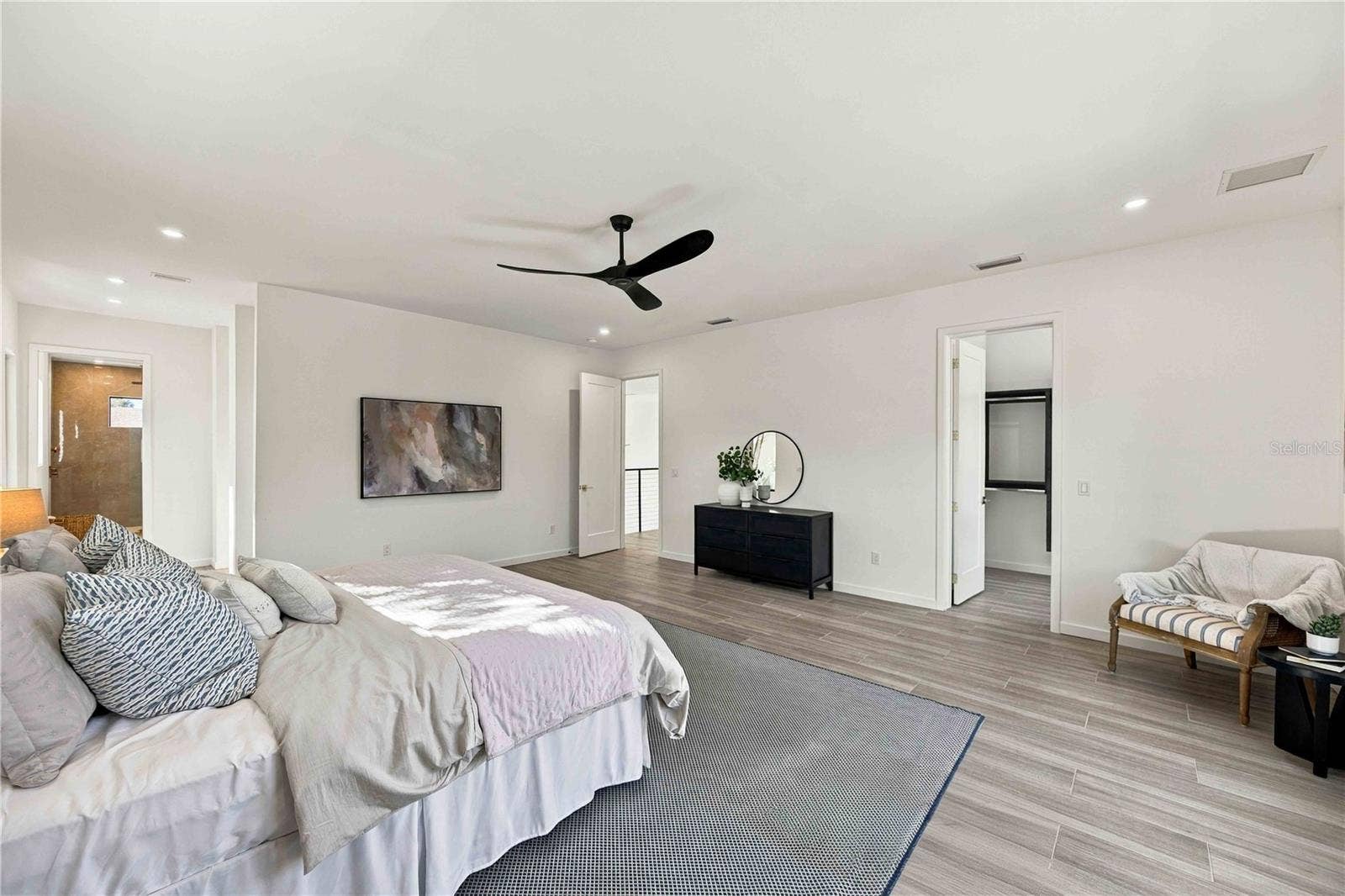 2258 ARLINGTON STREET, Sarasota, FL 34239 2258 ARLINGTON STREET, Sarasota, FL 34239