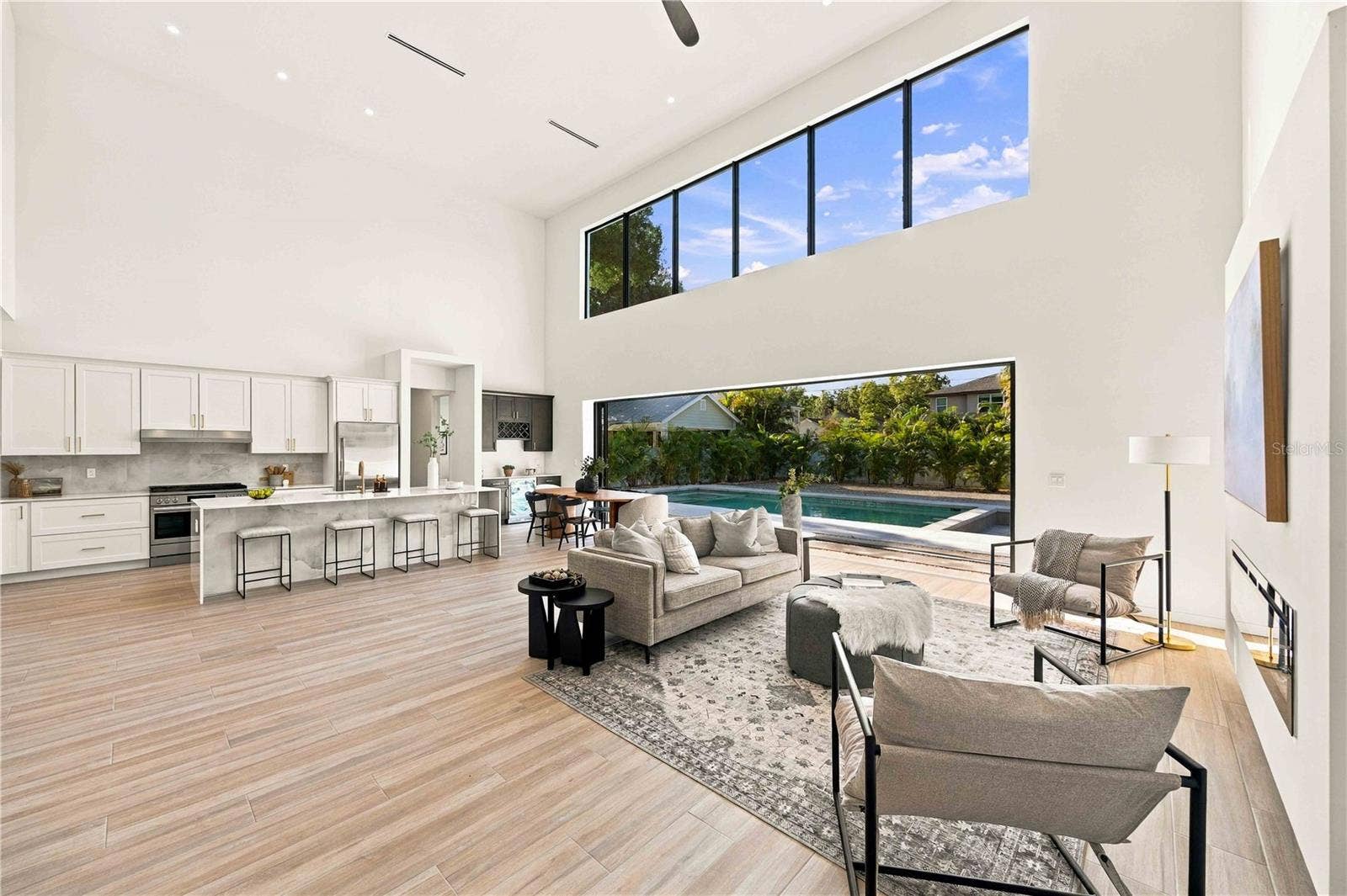 2258 ARLINGTON STREET, Sarasota, FL 34239 Open floor plan