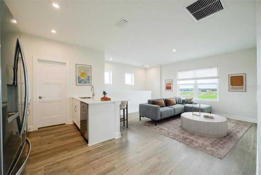 Property photo for 7910 LAKE FLORES AVENUE, Bradenton, FL