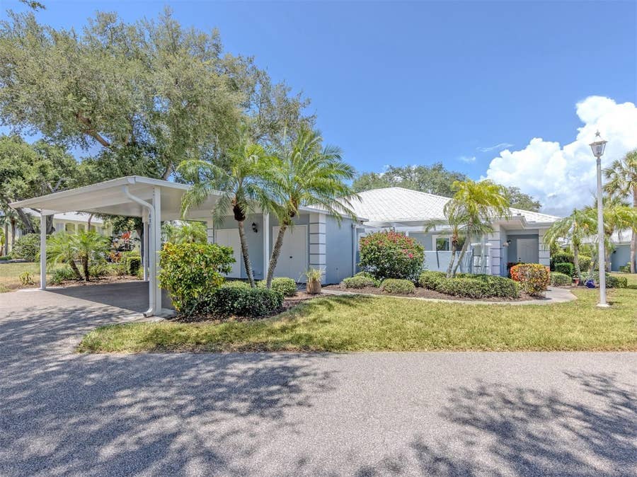 Property photo for 431 WEXFORD CIRCLE, #76, Venice, FL
